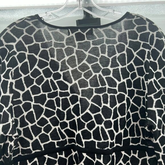 Michael Kors V-Neck Top Black/White Print Long Sleeve Women's Size Large - Picture 6 of 9